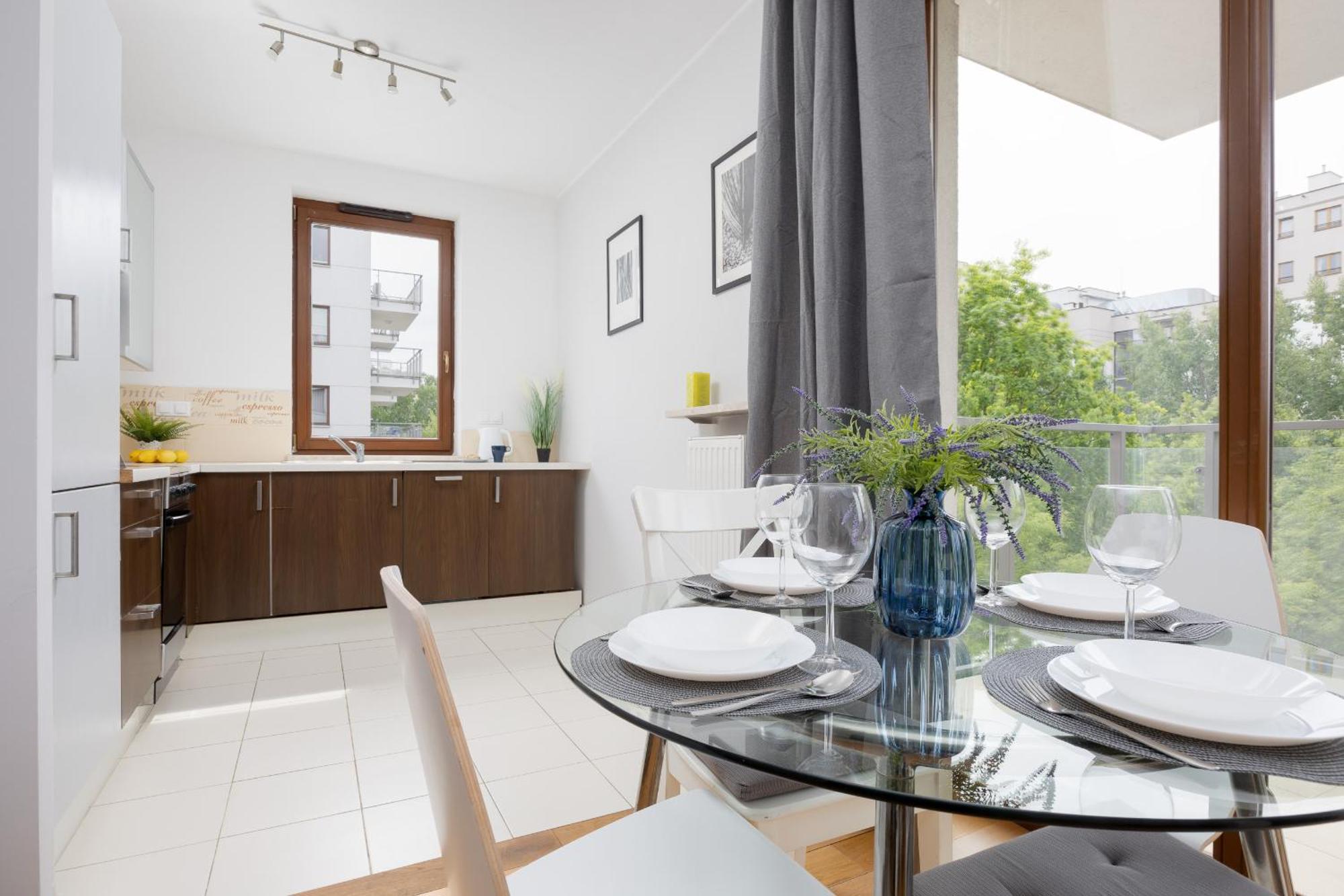 City Apartment With Parking Near Metro Mlociny By Noclegi Renters Varsóvia Exterior foto